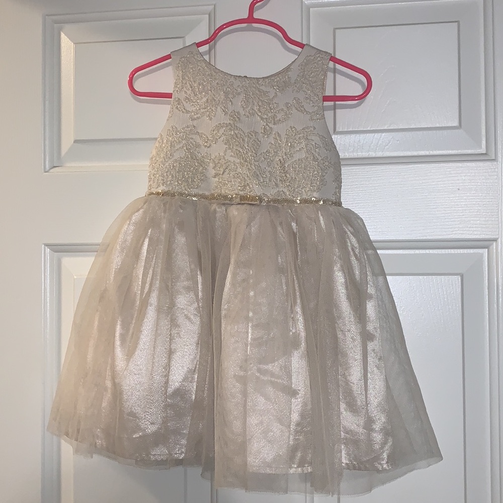 Toddler dress - Picture 2 of 5